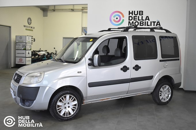 FIAT Doblò 1.9 MJ Combi 5 p.ti N1